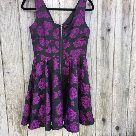Iska London Royal Purple Jacquard Floral A-Line Sleeveless Dress - Picture 5 of 6